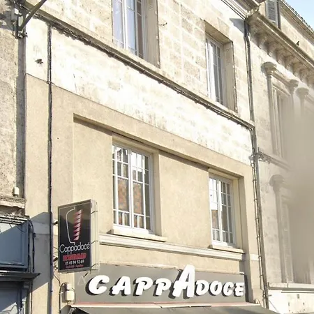 L'atypique - Centre-ville - Terrasse - Clim דירה